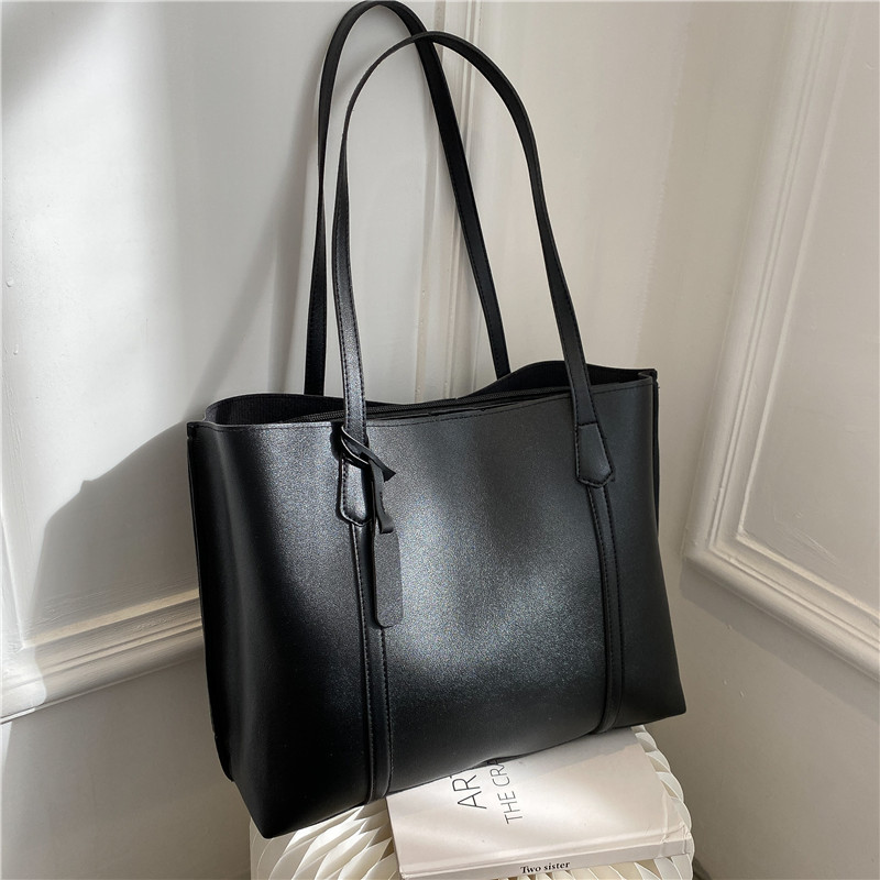 Classic Black Faux Leather Tot - đánh giá và giá Leather Work Handbags