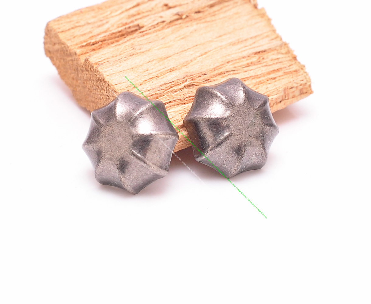 50Pcs Retro Silver Rosette Flo - đánh giá và giá Leatherwork Jewelry