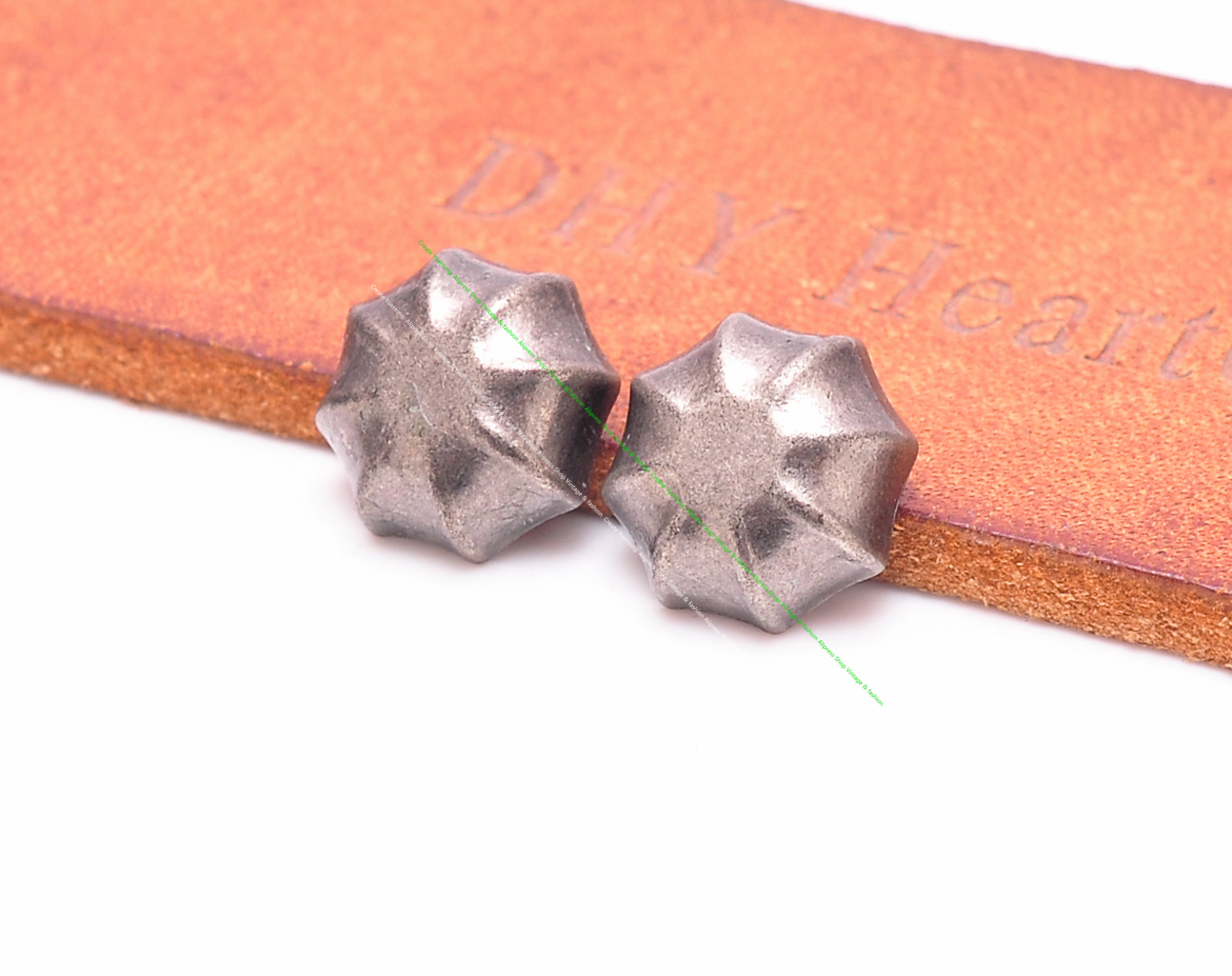 50Pcs Retro Silver Rosette Flo - đánh giá và giá Leatherwork Jewelry