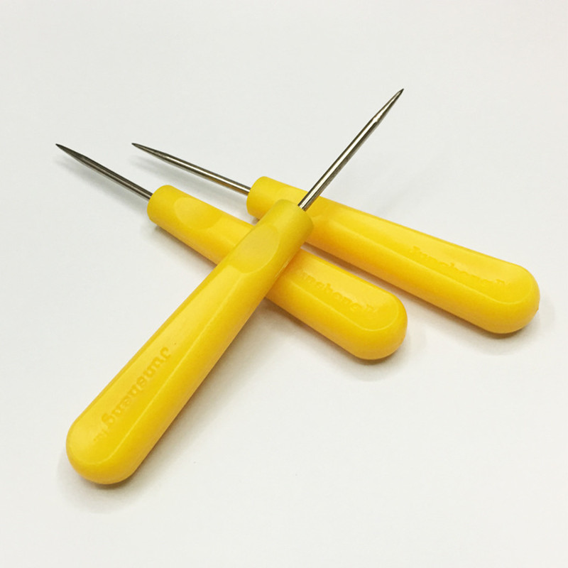 Leather Plastic Handle Awl Too - đánh giá và giá Leatherwork Awl