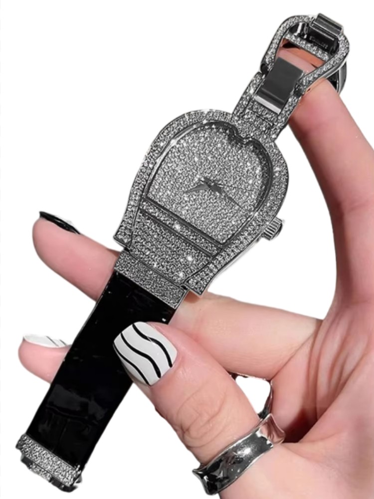 Work Lady Diamonds Shiny Studd - đánh giá và giá Leatherwork Jewelry